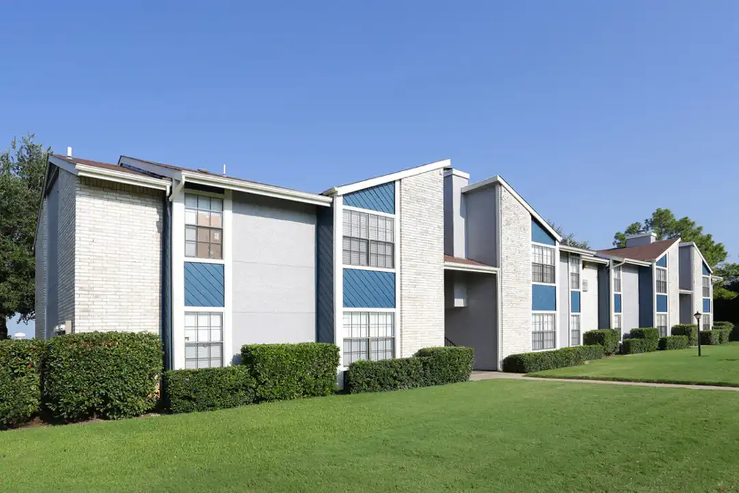 1964 Oak Creek Ln - View 4