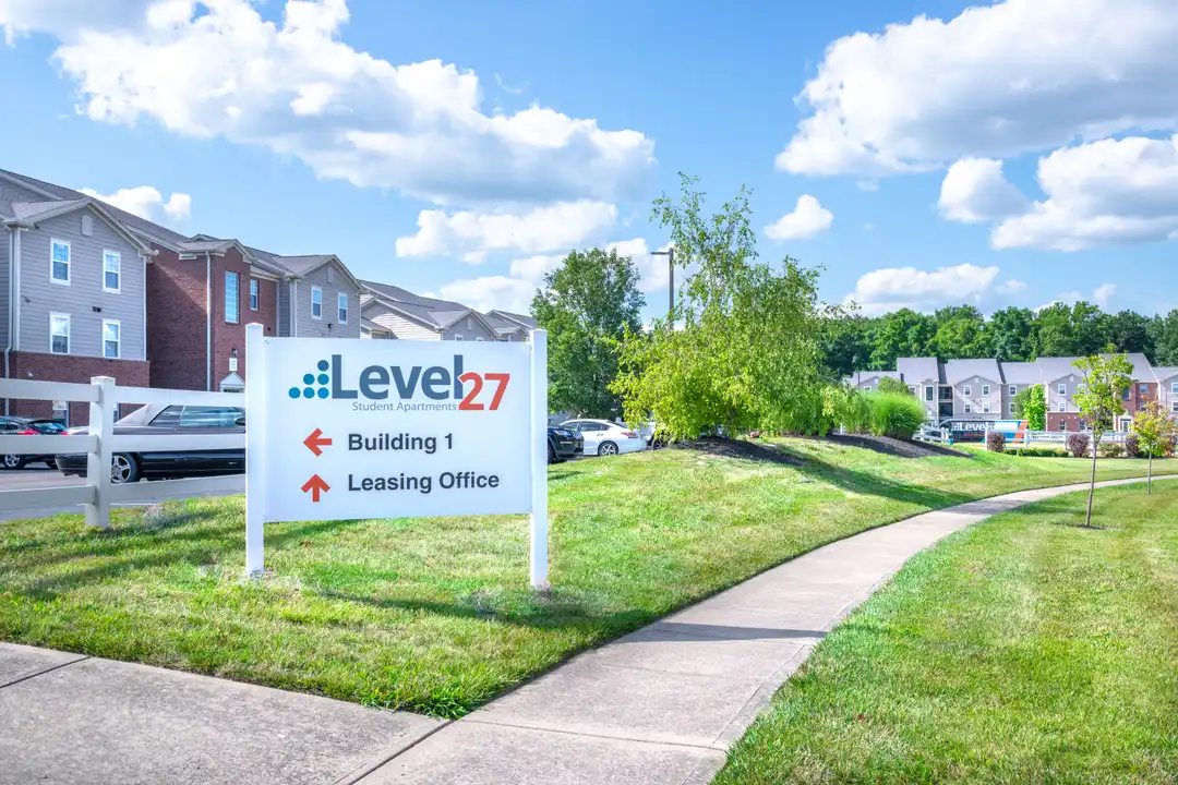 3770 Southpointe Pkwy unit 2X3
