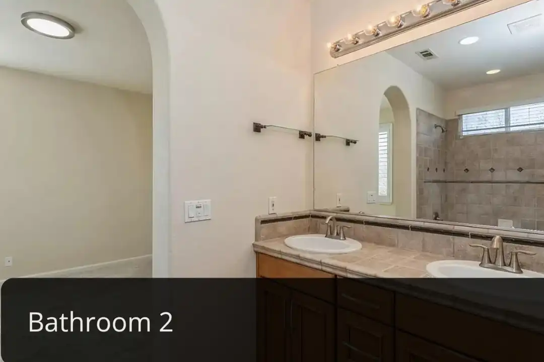 5028 Ocean Ln - View 2