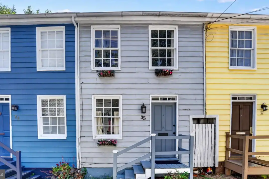 35 Pinkney St – photo 1