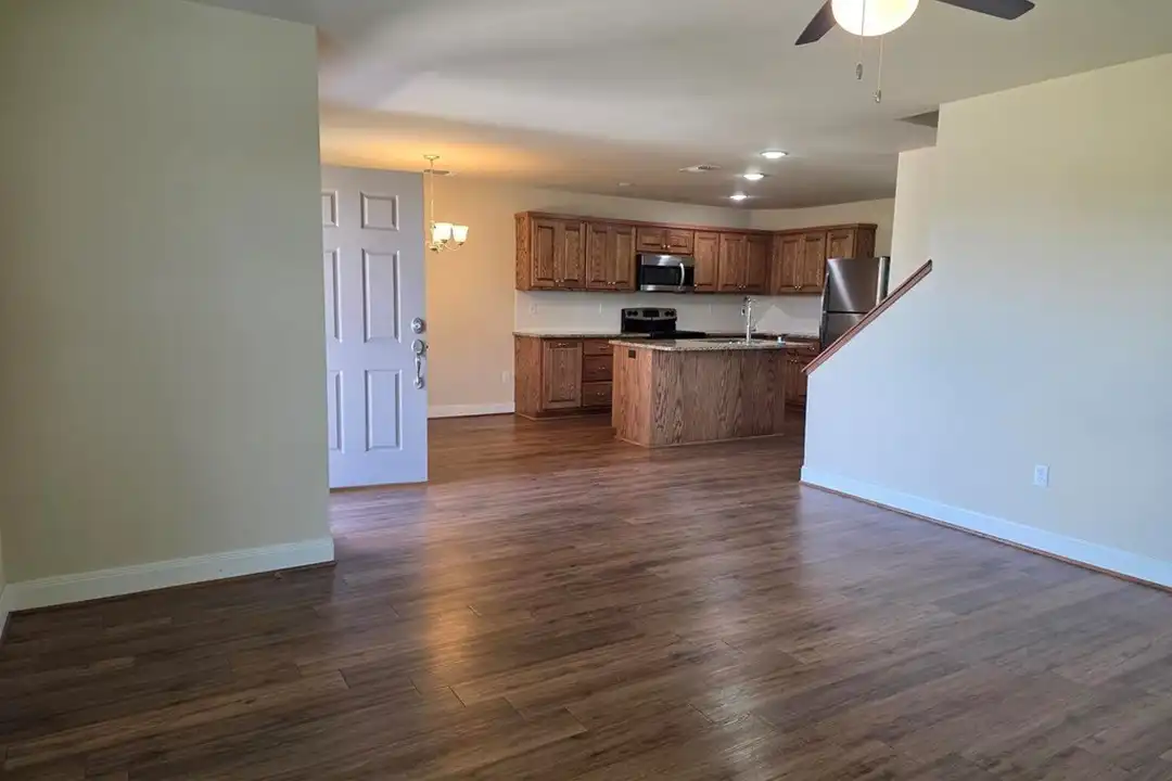 1004 E Hill St #B - View 3