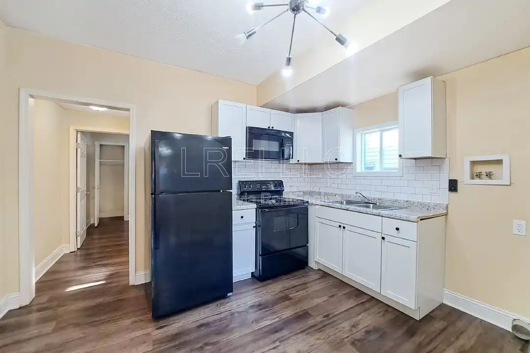 2751 Alford Ave unit 1 - View 3