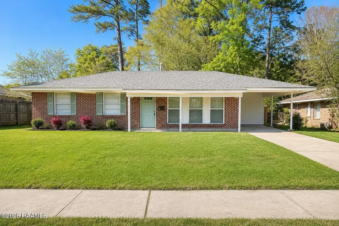 8447 S Parkland Dr – photo 1