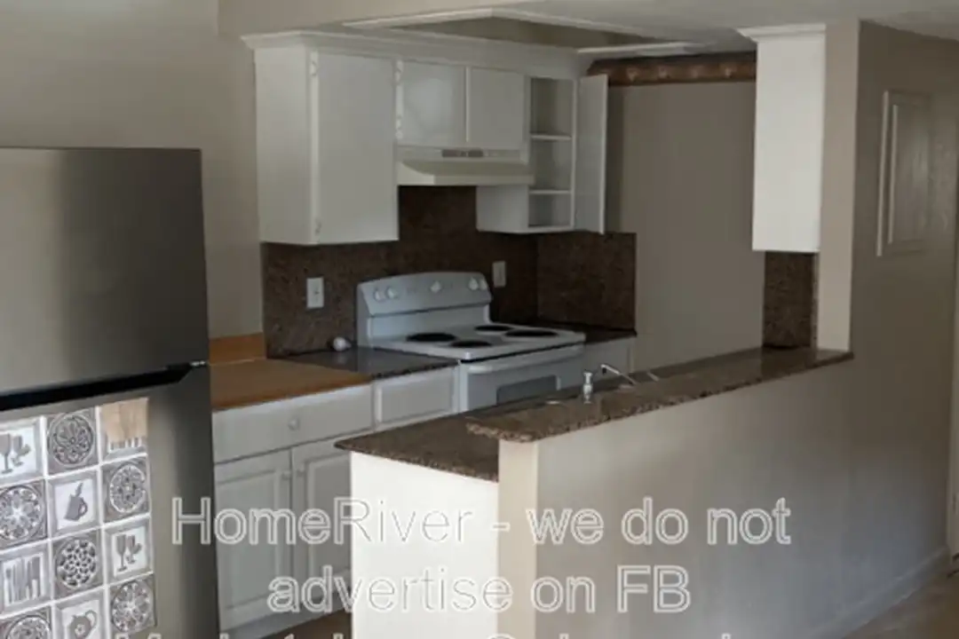 7222 E Emma St - View 4