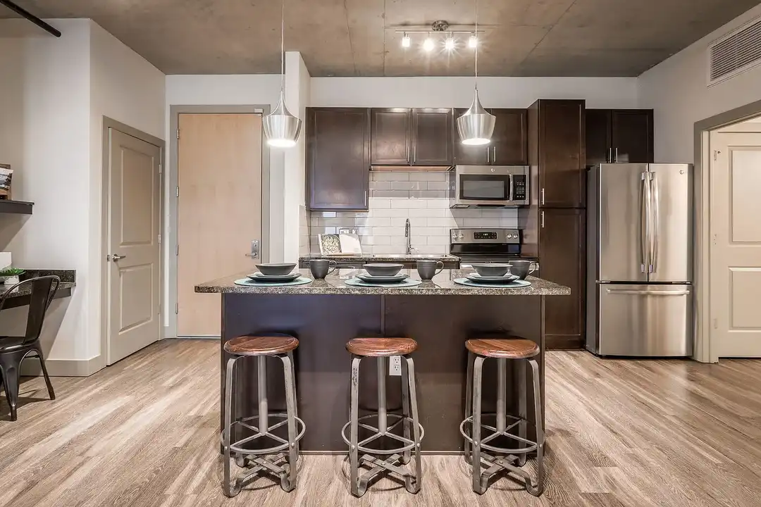 Apartment in Denver, Five Points - View 2