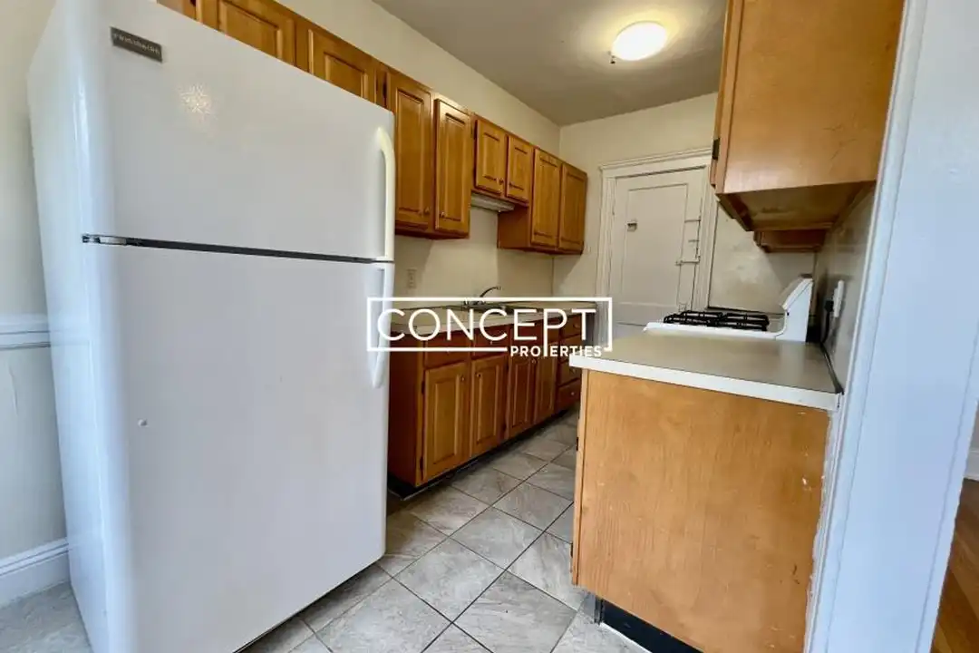 131 Washington St - View 4