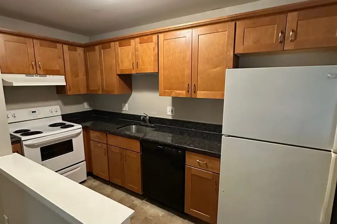 100 W Baltimore Pike unit Apt H - View 5