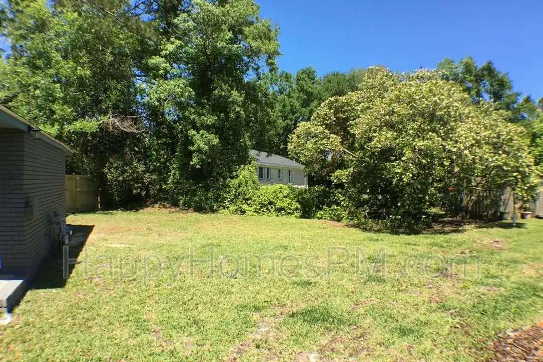 1559 Brookbank Ave unit B - View 4