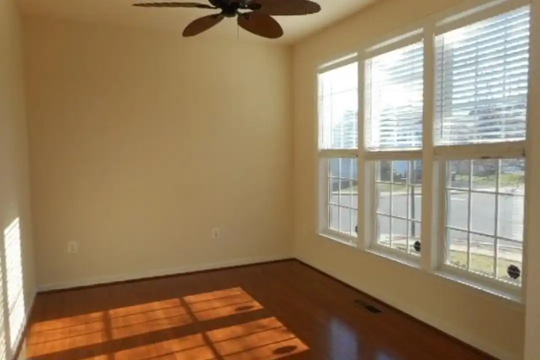 156 Standpipe Rd - View 3