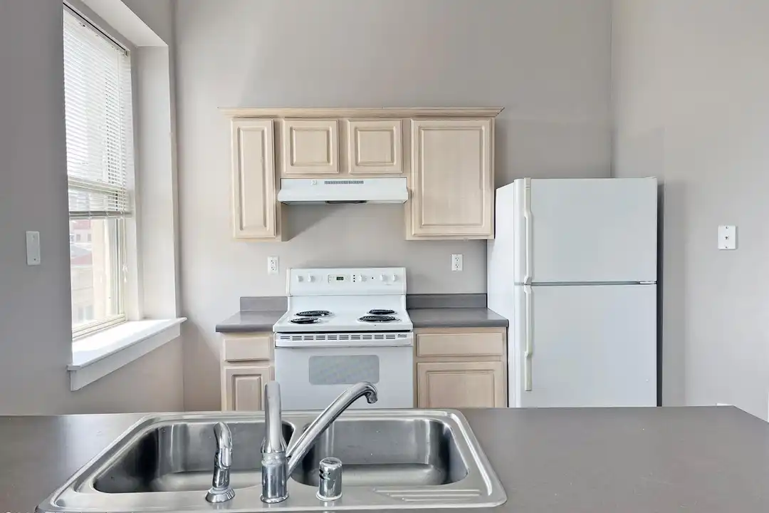 233 W Broadway #705 - View 5