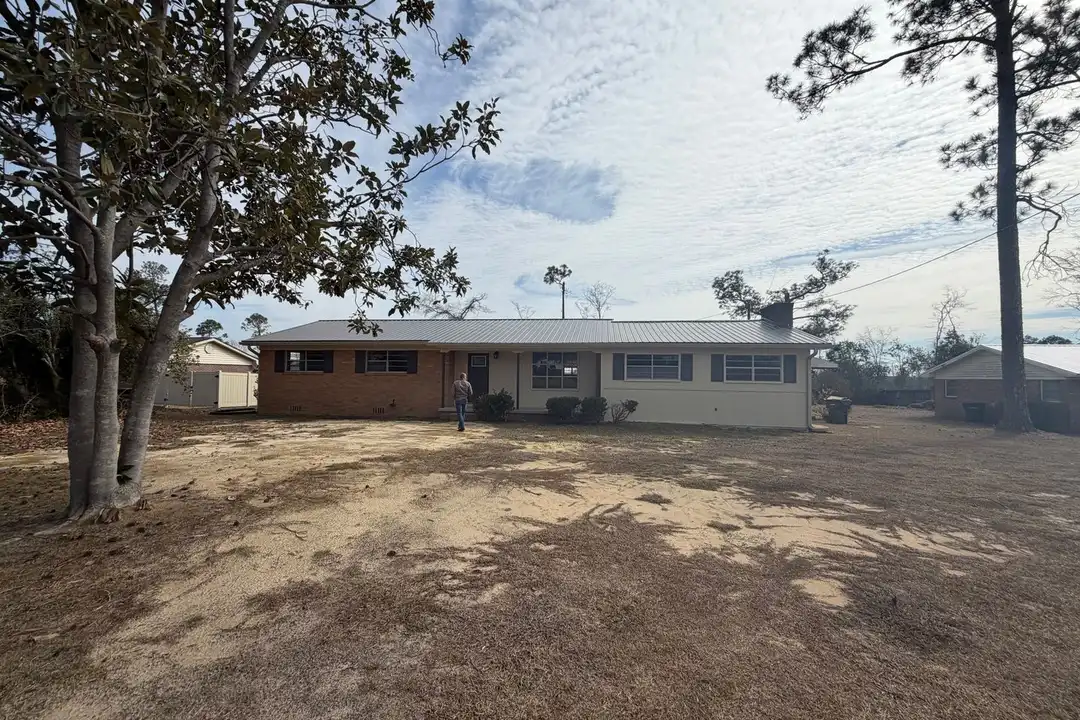 727 Old Nunez Rd – photo 1 of 15