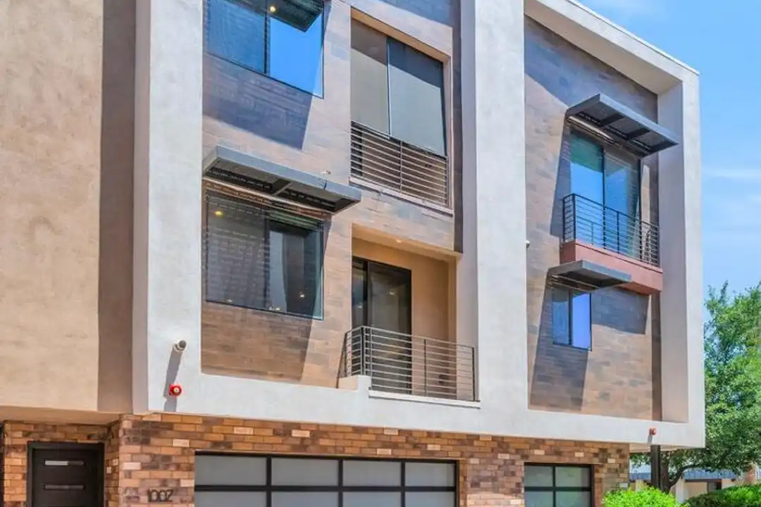6990 E 6th St unit # 1007 - View 2