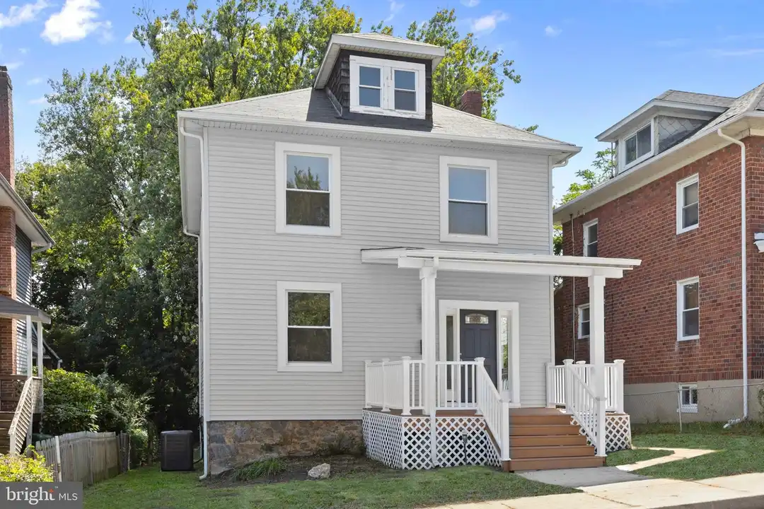 House in Baltimore - View 2