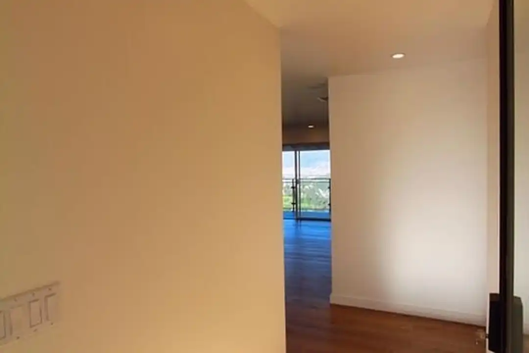 7353 Pyramid Pl - Los Angeles, CA | Rent.