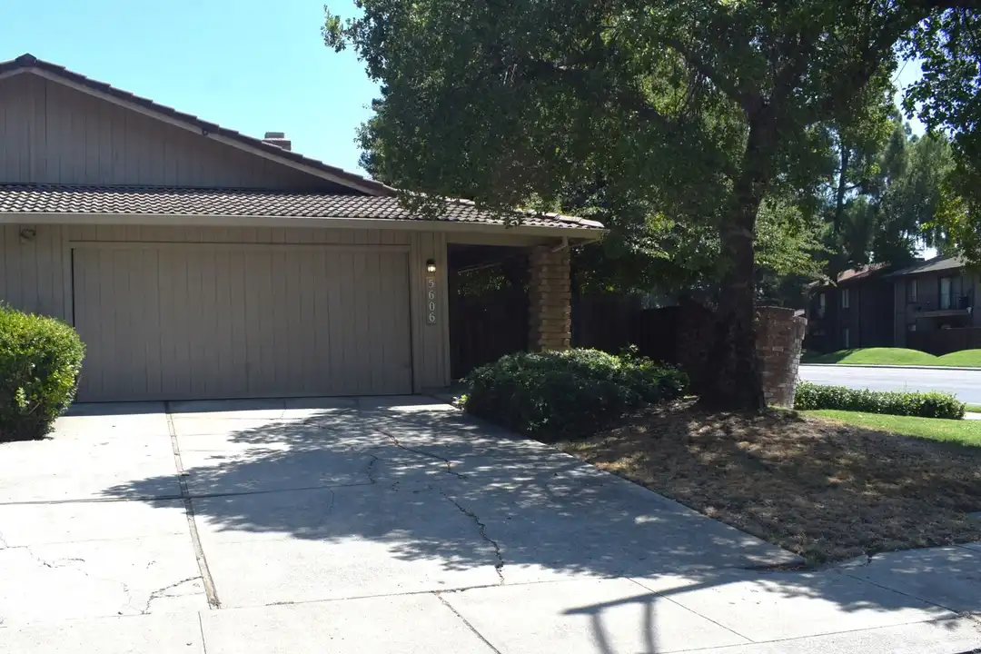 5606 Passero Way – photo 1
