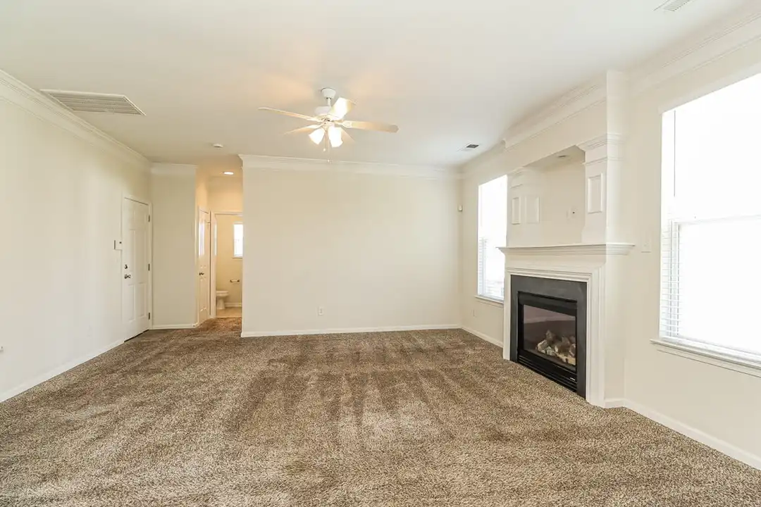 6908 Sequoia Hills Dr - View 5