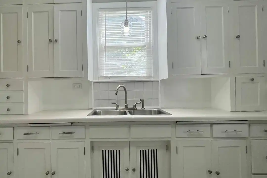 4355 N Oliver Ave - View 5