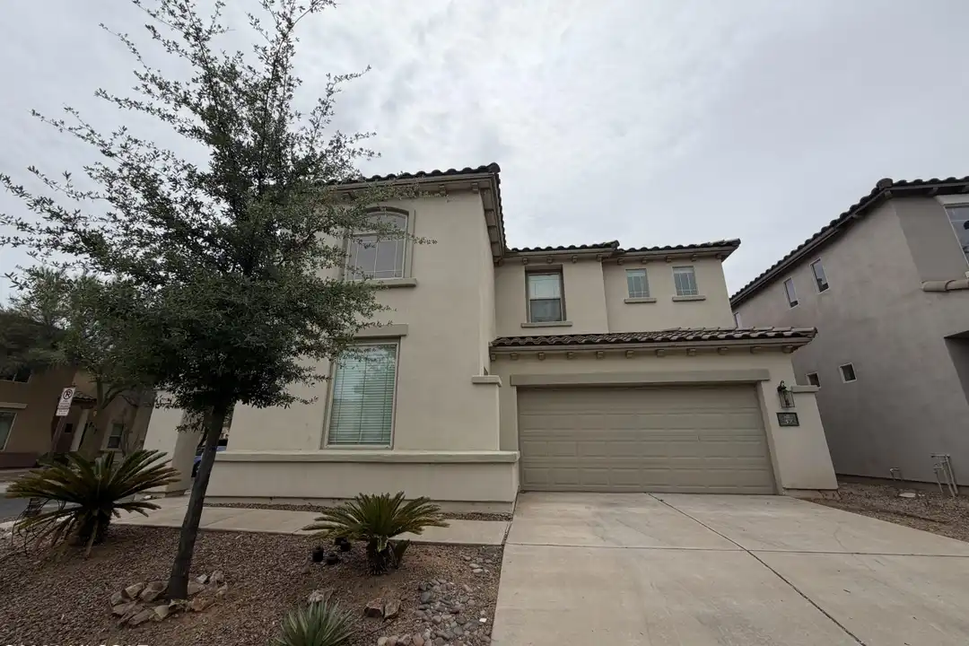 37 W Camino Rancho Palomas – photo 1 of 31