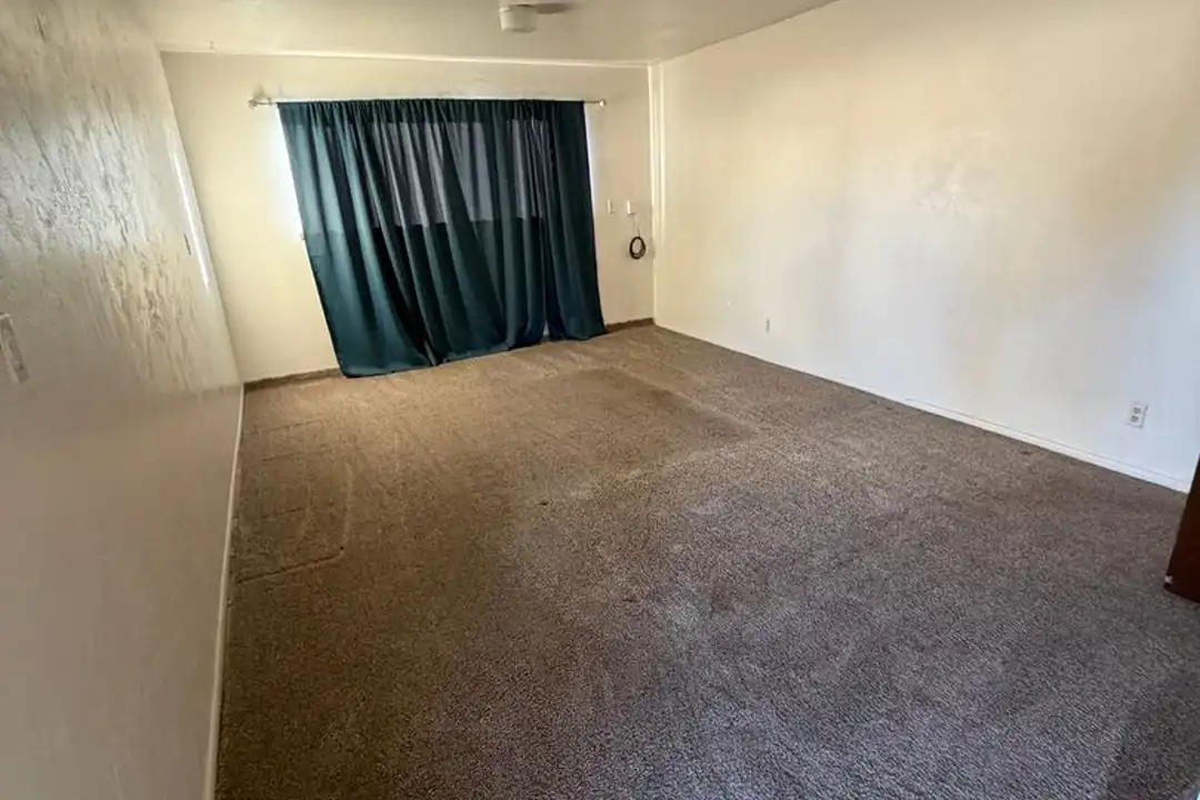 1070 E 8th N unit Bookcliff Apartments #8 - View 6