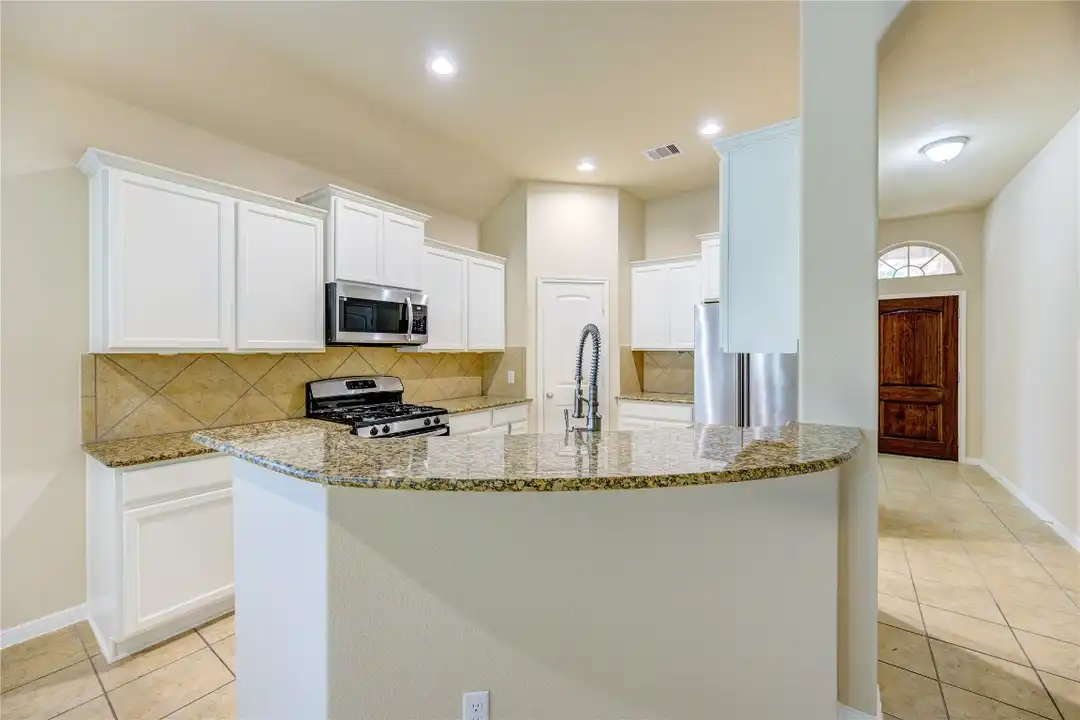 19306 Boulder Bay Ln - More