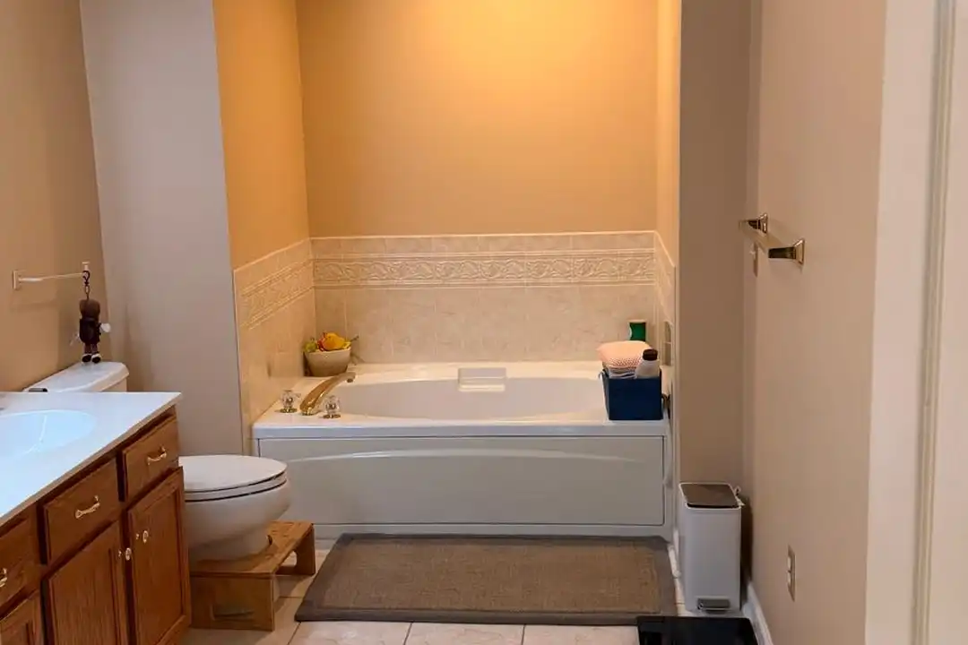 107 Riverwalk Way unit 107 - View 4