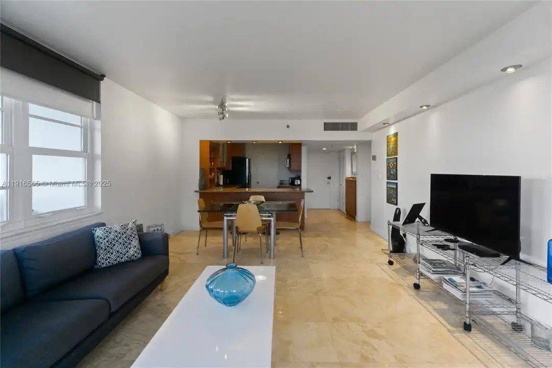 100 Lincoln Rd #847 - More