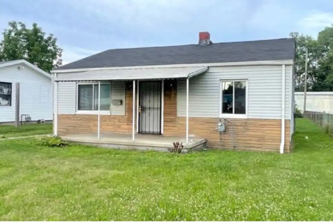 523 Weston St – photo 1