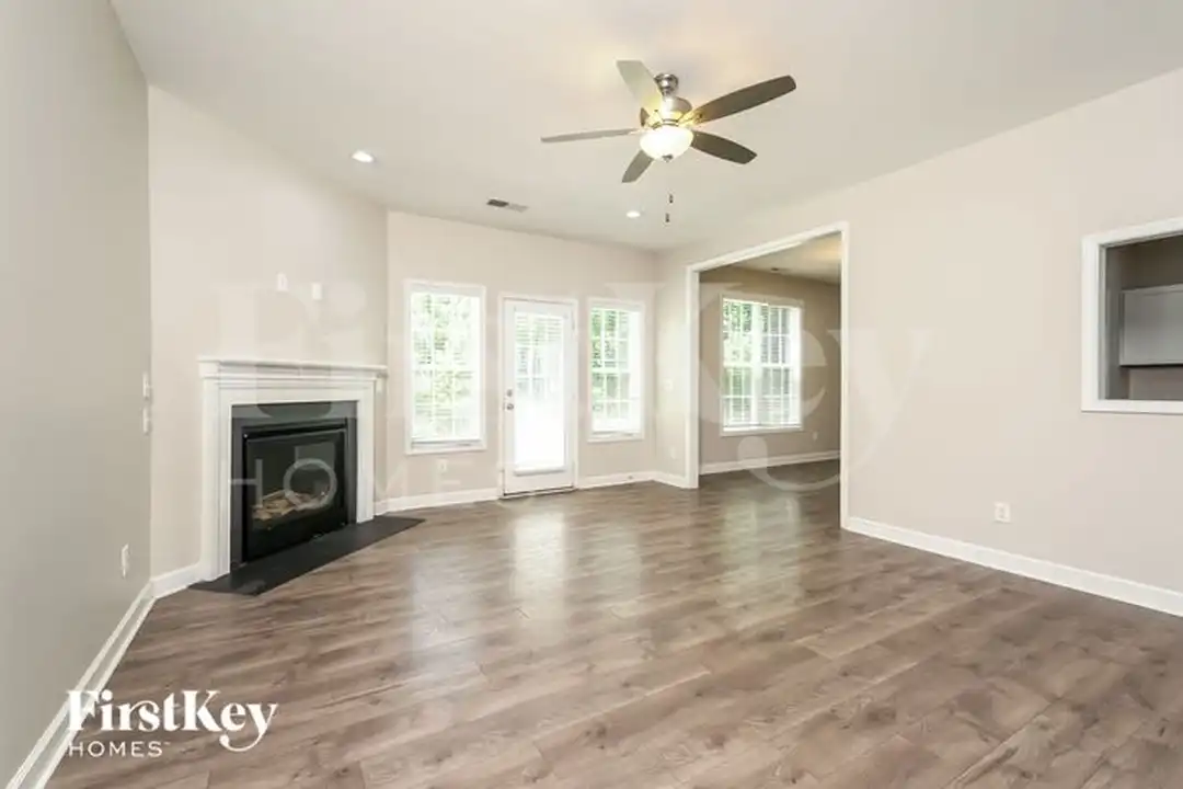 House in Greensboro - View 5
