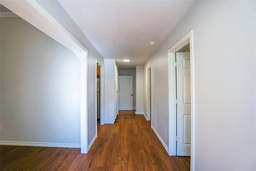 Apartment in Galveston - View 3