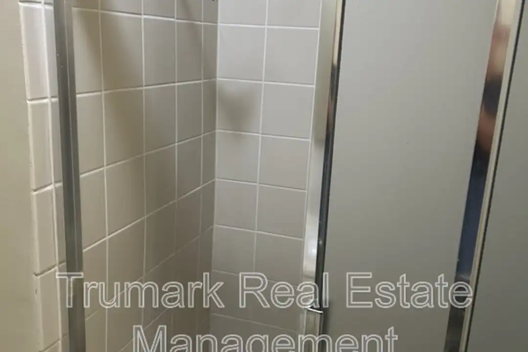 1451 E Broadway unit B - More