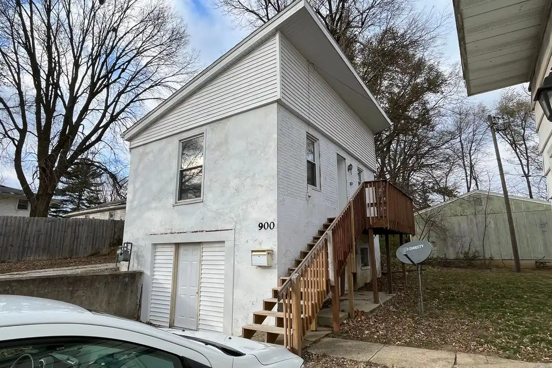 900 Market St unit 900 Market – photo 1 of 8