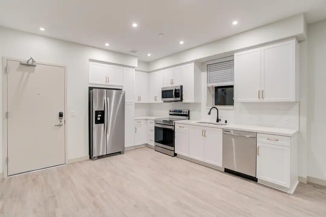 15100 Brookhurst St unit 313 - View 2