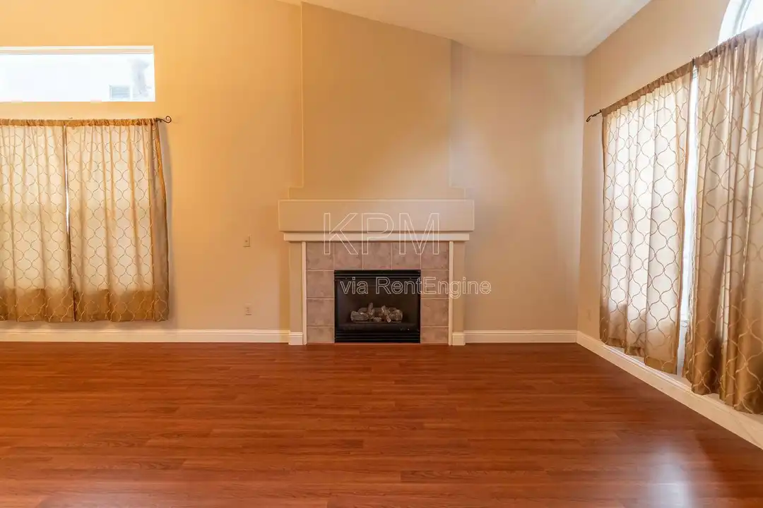 1106 Klemeyer Cir - View 6