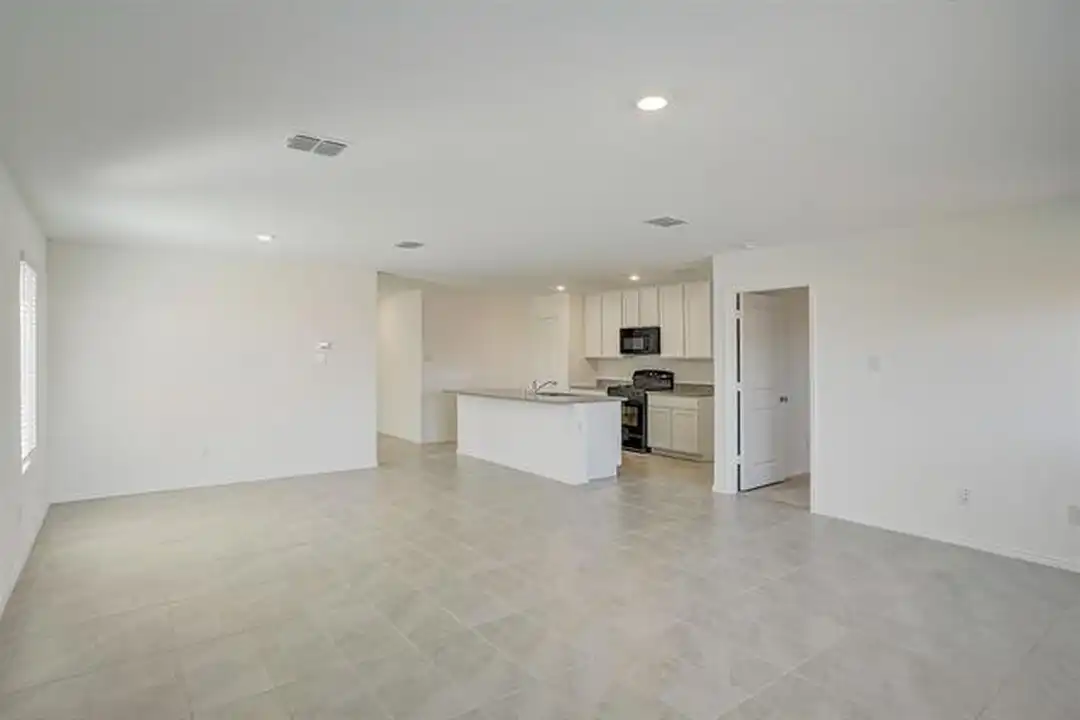 2817 Watchpoint Rd - View 6