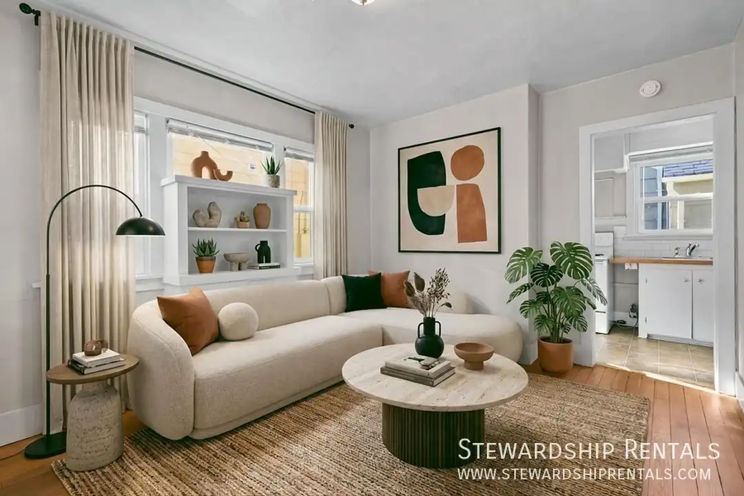2024 Emerald St – photo 1