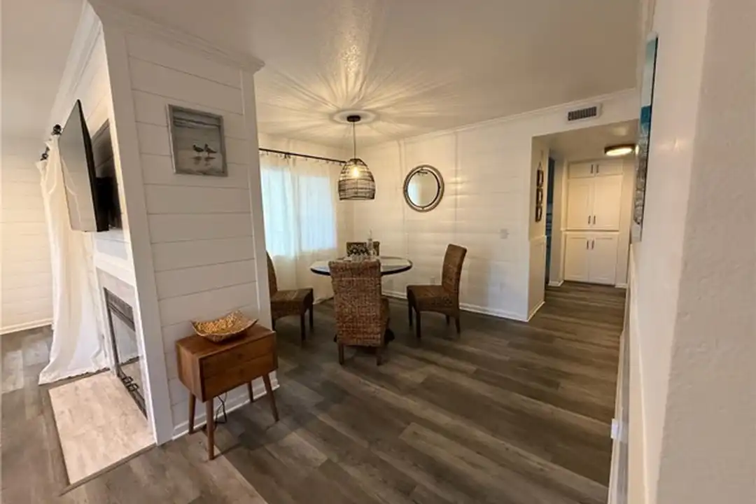54 Corniche Dr unit D - View 2