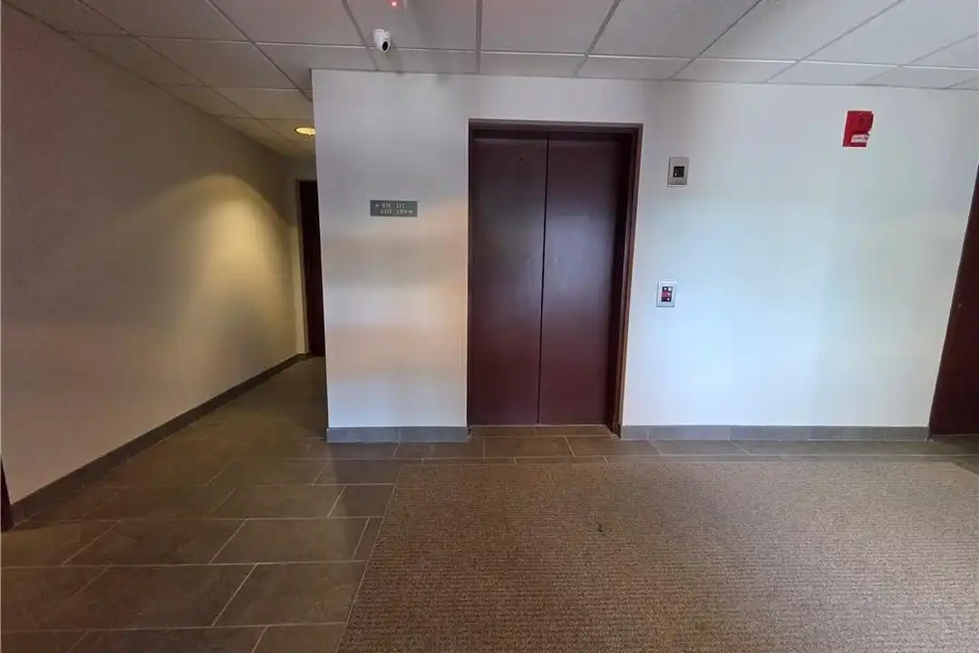 1800 Douglas Ave #327 - View 3