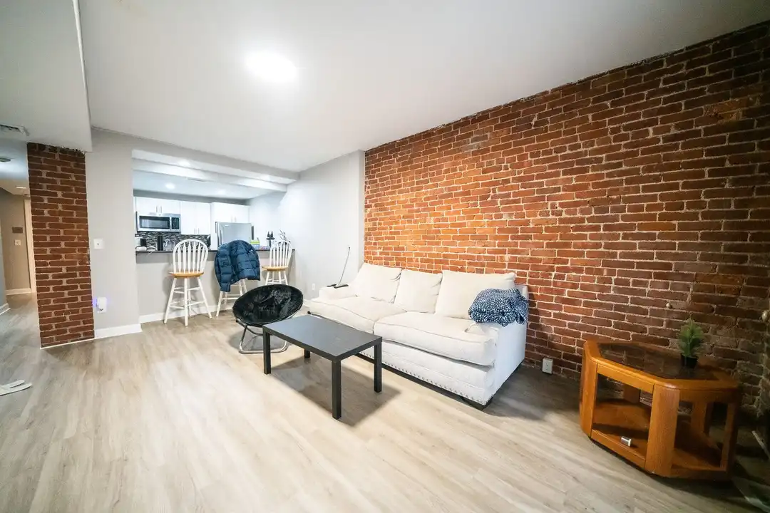 189 St Botolph St unit 1 - View 3