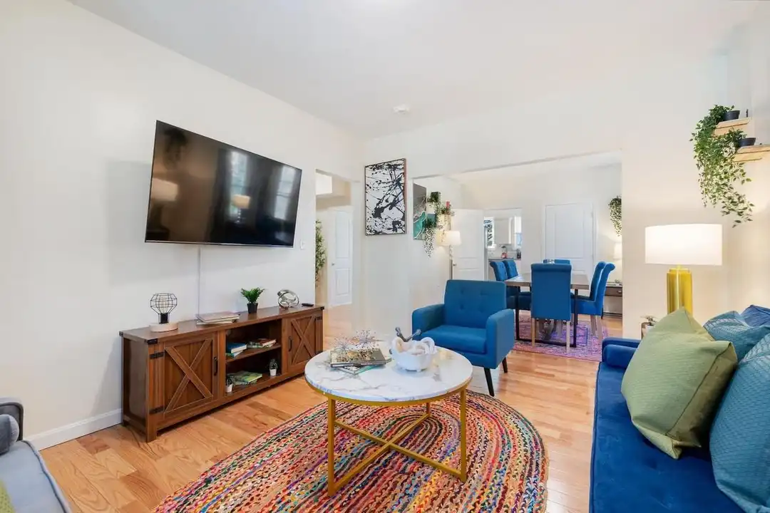 Apartment in Boston - View 4