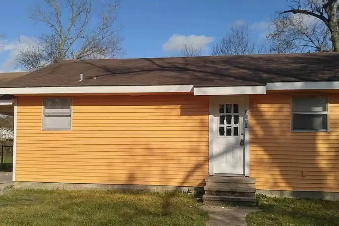 2318 Pacific St - View 2
