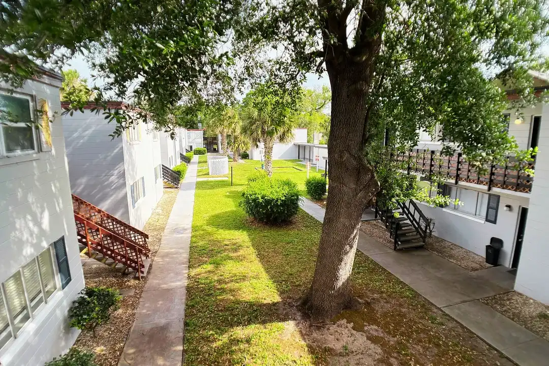 Arco Place Apartments - Under New Management – pohled 3