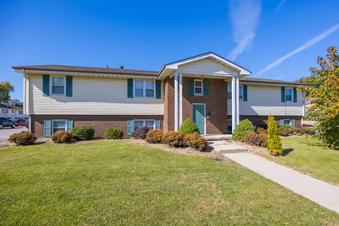 2111 Todd Dr unit 03 – photo 1