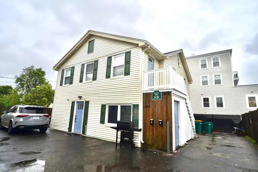 47 Massasoit Ave unit A – photo 1 of 26