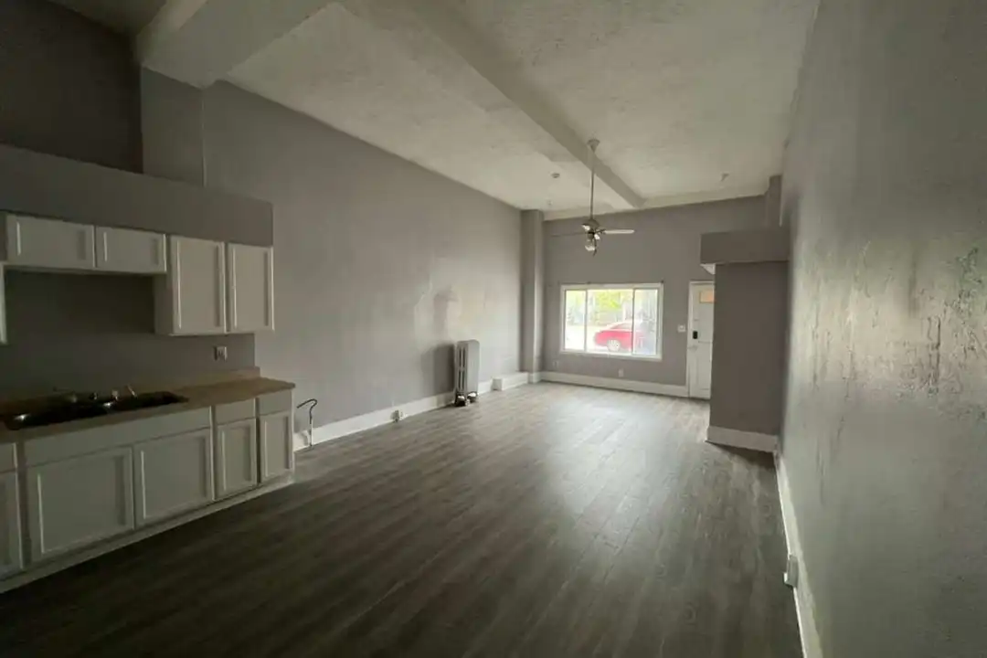 392 E 147th St unit 14628 – photo 1