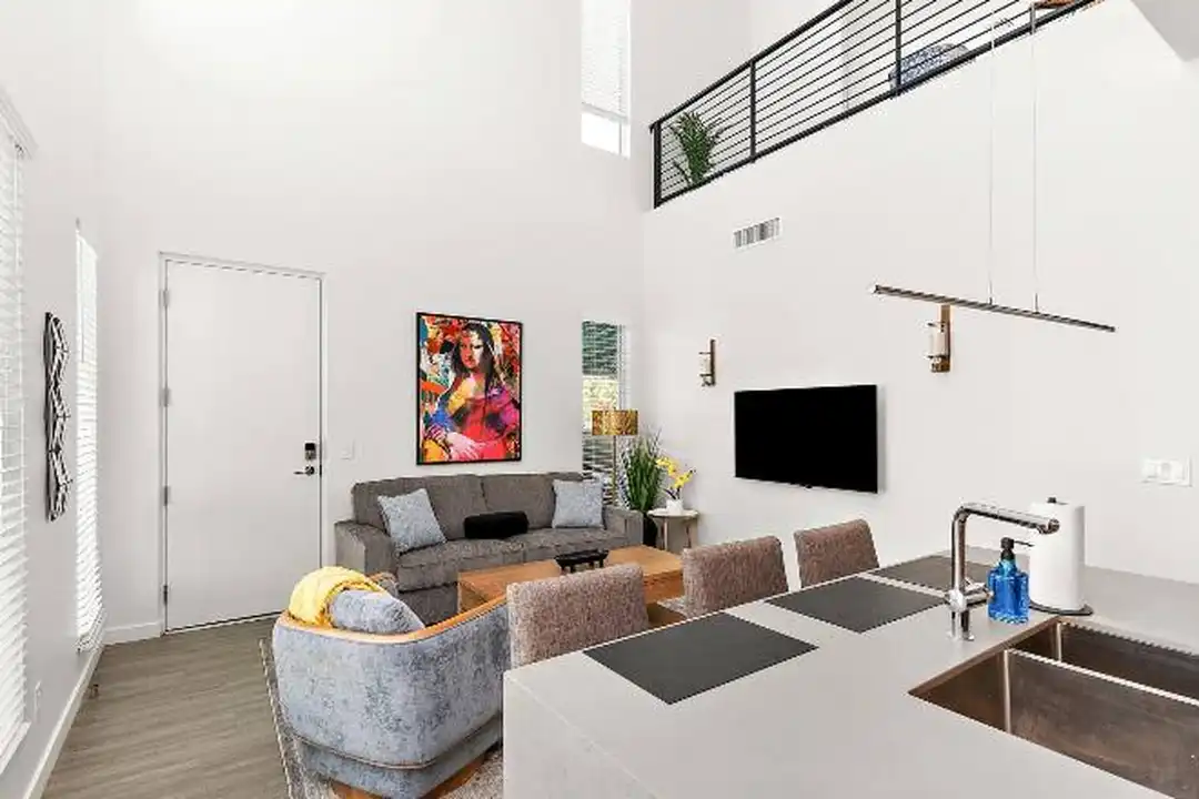 2740 N 52nd St - View 2