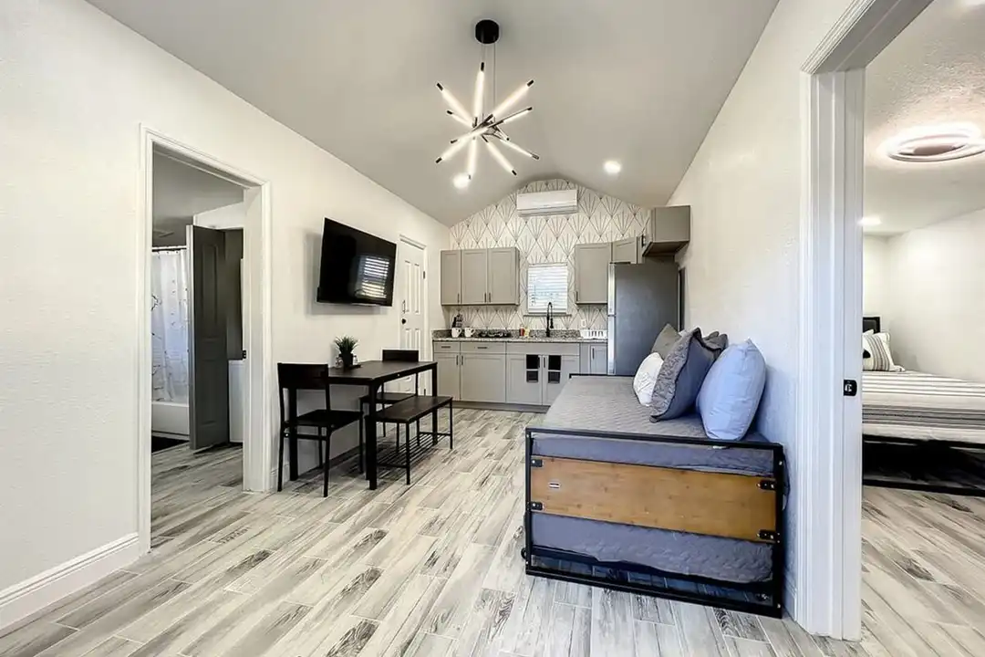 2008 E Grant Ave unit 1094235P – pohled 4