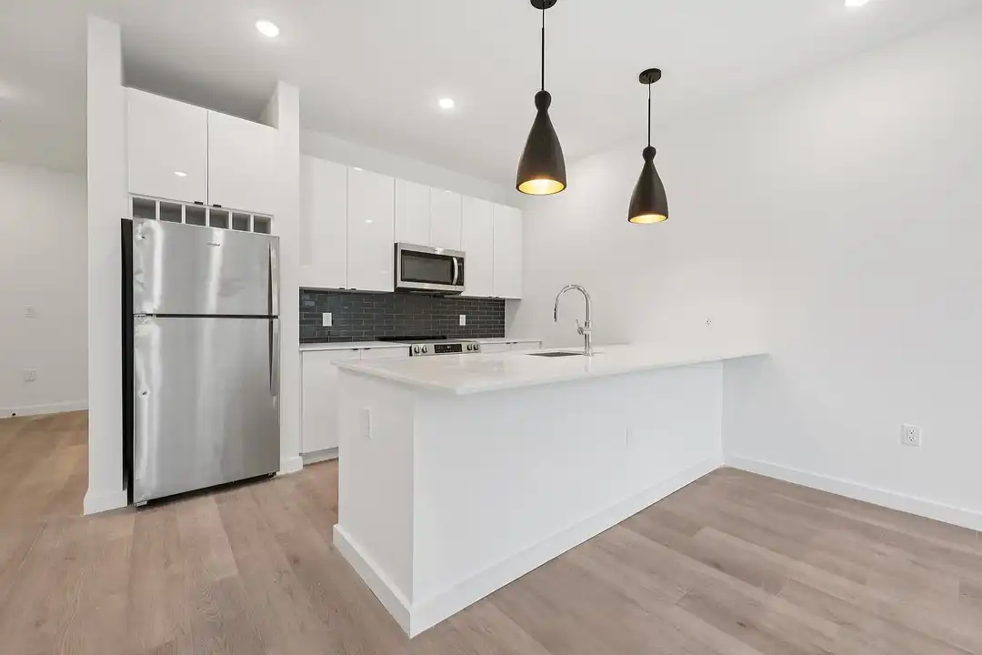 130 Monitor Street - View 4