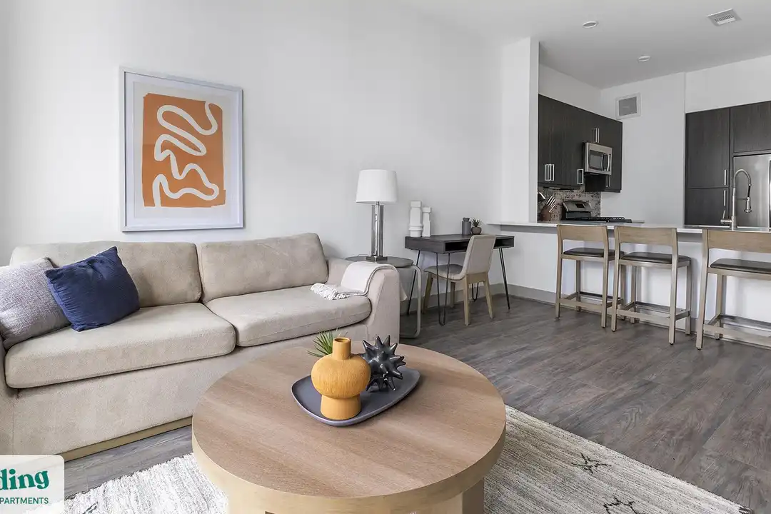 3030 Summer St unit 554 – photo 1