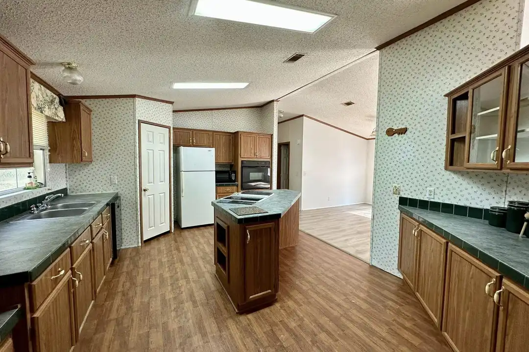 456 Corbin Gainey Rd - More