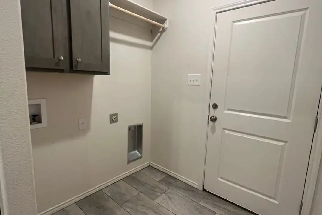 2613 136th St - View 6